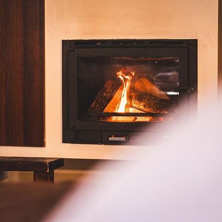 Guesthouse Armakas カラブリタ エクステリア 写真